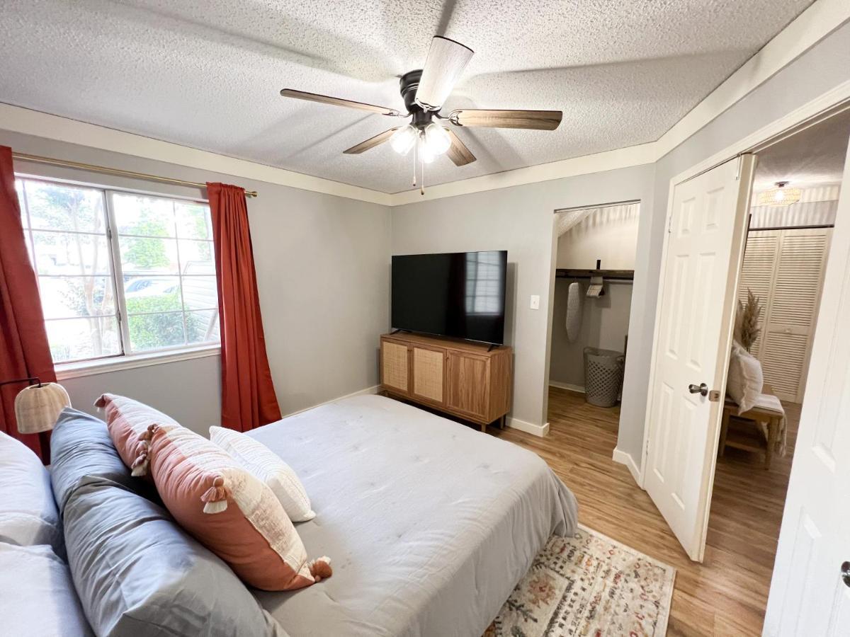 The Cozy Bohemian In Mid-City! ハンツビル エクステリア 写真